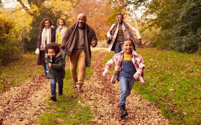 As the seasons change, shifting our daily focus toward warmth, renewal, and thoughtful self-care brings a renewed sense of purpose As the seasons change, shifting our daily focus toward warmth, renewal, and thoughtful self-care brings a renewed sense of purpose