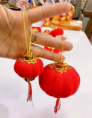 Lucky Glow Mini Lanterns – Red Velvet with Suction Cup